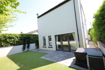 Montana, Lima Lawn, Glasheen, Co. Cork, T12AE9H — photo 2