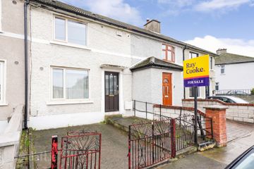 22 Galtymore Drive, Drimnagh, Dublin 12 — photo 2