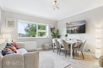 Apartment 96, Seapark, Mount Prospect Avenue, Clontarf, Dublin 3, Co. Dublin, D03K681 — photo 2