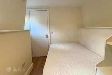 Flat 11, 44 Rathmines Road Upper, Rathgar, Dublin 6 — photo 3