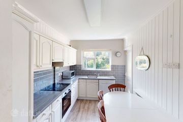 16 Sundrive Park, Ballinlough, Ballinlough, Co. Cork, T12X9T8 — photo 3