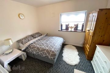 ROOM TO RENT – Dromcarra Avenue, Tallaght, Dublin 24 (Double Room) — photo 2