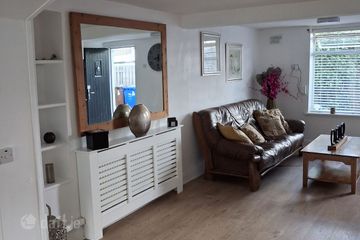 5 Trinity Place, Wexford, Wexford Town, Co. Wexford, Y35C6D9 — photo 3