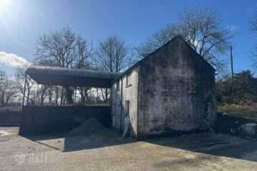 Derelict Dwelling & Out-Buildings, On 7.76 Acres At, Rahanane, Kilcummin, Killarney, Co Kerry. — photo 2