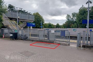 Iarnród Éireann, Castleknock Station, Castleknock Road, Clonsilla, Dublin 15