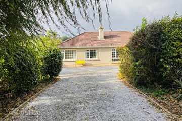 Sally Gardens, Lacka, Greenane, Killarney, Reen, Co. Kerry, V93W0X7 — photo 3