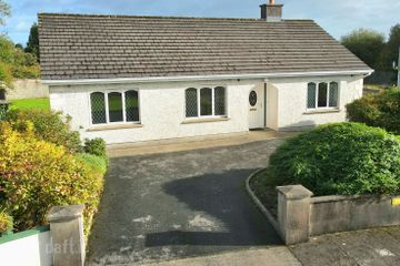 34 Hollywood Grove, Ballaghaderreen, Co. Roscommon, F45WN26