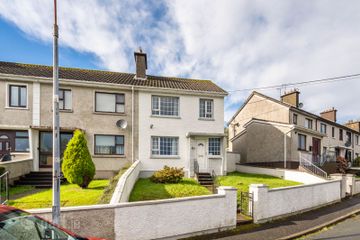 32 Árd Colm Cille, Letterkenny, Co. Donegal, F92N8NV — photo 2
