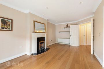 17 The Rectory, Stepaside, Dublin 18, D18 D8Y3 — photo 3