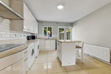 28 Clogher Road (with REAR EXTENSION), Crumlin, Dublin 12, D12N4X8 — photo 3