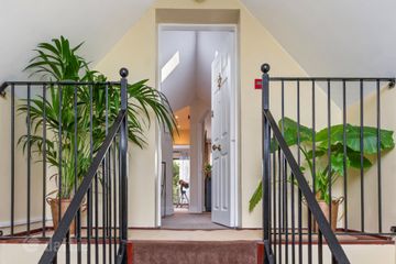 50 Village Court, Butterfield Avenue, Rathfarnham, Dublin 14, D14PD27 — photo 2