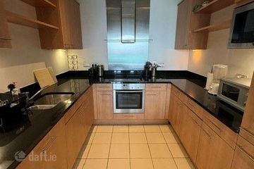 Apartment 39, Hill Of Down House, Spencer Dock, IFSC, Dublin 1 — photo 3