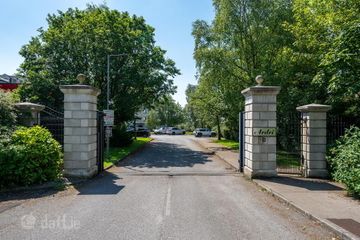 5 Warren Grove, Ard Ri, Golden Island, Athlone, Co. Westmeath, N37F2D6 — photo 2