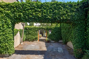 Belmont Mews, Galloping Green, Stillorgan Road, Blackrock, Co. Dublin, A94 R7F8 — photo 3