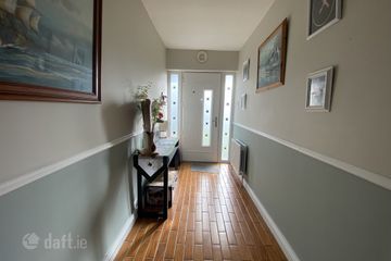 29 Rossvale, Portlaoise, Co. Laois, R32K72T — photo 2
