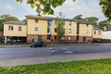 Apartment 6, Hybla Court, Blackhorse Ave, Dublin 7, D07NT27 — photo 2