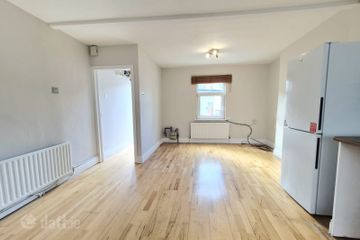 47 Hibernian Buildings, Albert Road, Ballintemple, Co. Cork, T12KX8W — photo 3