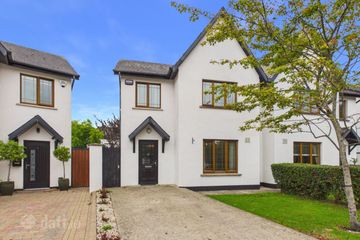4 Manor Close, Carrickbeg, Carrick-on-Suir, Co. Tipperary — photo 2