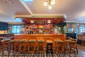 Paddy. Moran's, Rush Street, Castlebar, Co. Mayo, F23W564 — photo 3