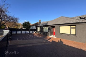 1 Cherrywood Park, Shankill, Laughanstown, Dublin 18