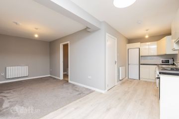 Flat 2, 1 Drummond House, Chapelizod, Dublin 20 — photo 2