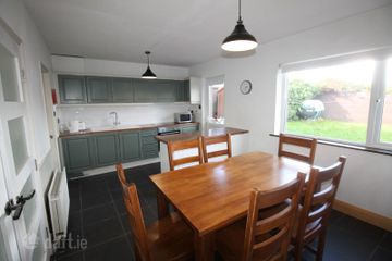 37 Bracken Court, Donnybrook, Donnybrook, Co. Cork — photo 3