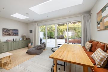 4 Albany, Killiney Hill Road, Killiney, Co. Dublin, A96 W9T4 — photo 3