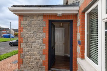 24 The Park, Athlumney Wood, Johnstown, Co. Meath, C15TX4Y — photo 2