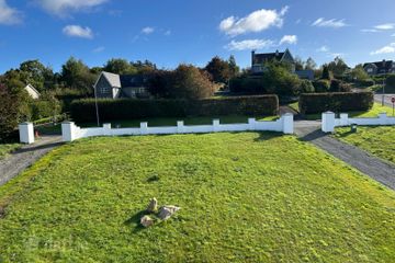 Teach Cois Deirge, 25 Slí Cuileann, Cullenagh, Ballina, Co. Tipperary, V94H6F4 — photo 3