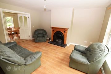 40 Lawnsdale, Navenny, Ballybofey, Ballybofey, Co. Donegal, F93RF43 — photo 3