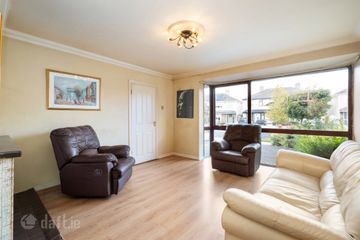 484 Orwell Park Way, Templeogue, Dublin 6W, D6W DW72 — photo 3