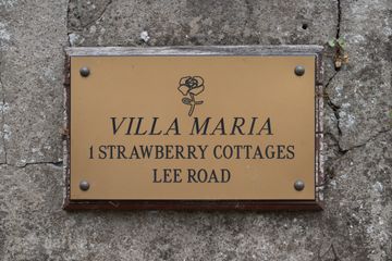 1 Strawberry Cottages, Lee Road, Sundays Well, Cork, T23K12Y — photo 3