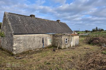 Park East, Kilkerrin, Clonbern, Co. Galway, H53EC84 — photo 2