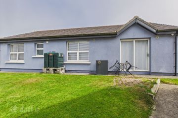 37 Pebble Grove, Pebble Beach, Tramore, Co. Waterford, X91A0H7 — photo 2