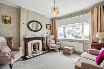 8 Walkinstown Drive, Walkinstown, Dublin 12, D12EFW6 — photo 3