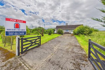 Sheeaun, Ballycrissane, Ballinasloe, Co. Galway, H53H2N1