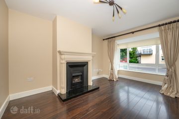 13 Highfield Avenue, Ballincollig, Cork, P31NH90 — photo 3