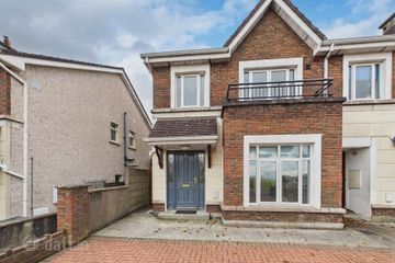 100 Ros Caoin, Roscam, Galway, H91HR6H — photo 2