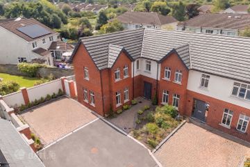 32 The Mews, Baker Hall, Navan, Co. Meath, C15YW8Y