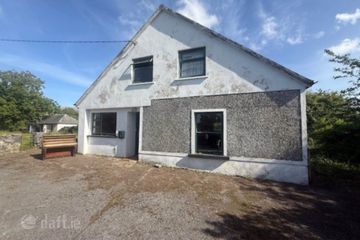 Loughrask, Ballyvaughan, Co. Clare, H91V5WR — photo 2