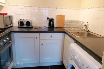 Apartment 26 Harcourt Hal, Charlotte way, Dublin 2 — photo 2