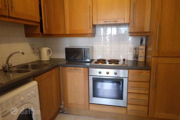 Apartment 13, House 3, Linden Court, Grove Avenue, Stillorgan, Co. Dublin — photo 3