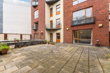 6 Montgomery Court, Foley Street, Dublin 1 — photo 2