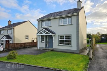 4 Woodford Court, Kinoughtragh, Derrylin, Co. Fermanagh — photo 2