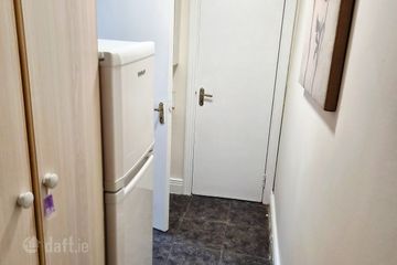 Basement Flat, 2 Inverness Road, Marino, Dublin 3 — photo 3