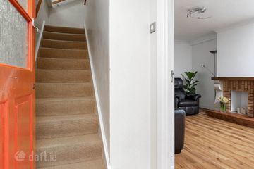 172 Mulvey Park, Dundrum, Dublin 14, Co. Dublin, D14HF57 — photo 2