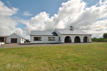 The Arches, Birr Road, Shinrone, Birr, Co. Offaly, R42 DW66