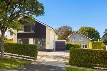 19 Cornelscourt Hill Road, Foxrock, Dublin 18, D18 Y8W2