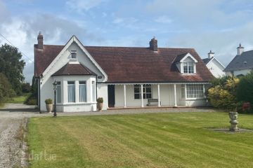 Clonmel Road, Cahir, Co. Tipperary — photo 2