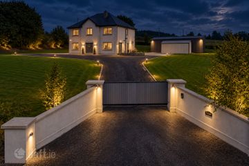 Deerpark, Mountrath, Portlaoise, Co. Laois, R32R6X4 — photo 2